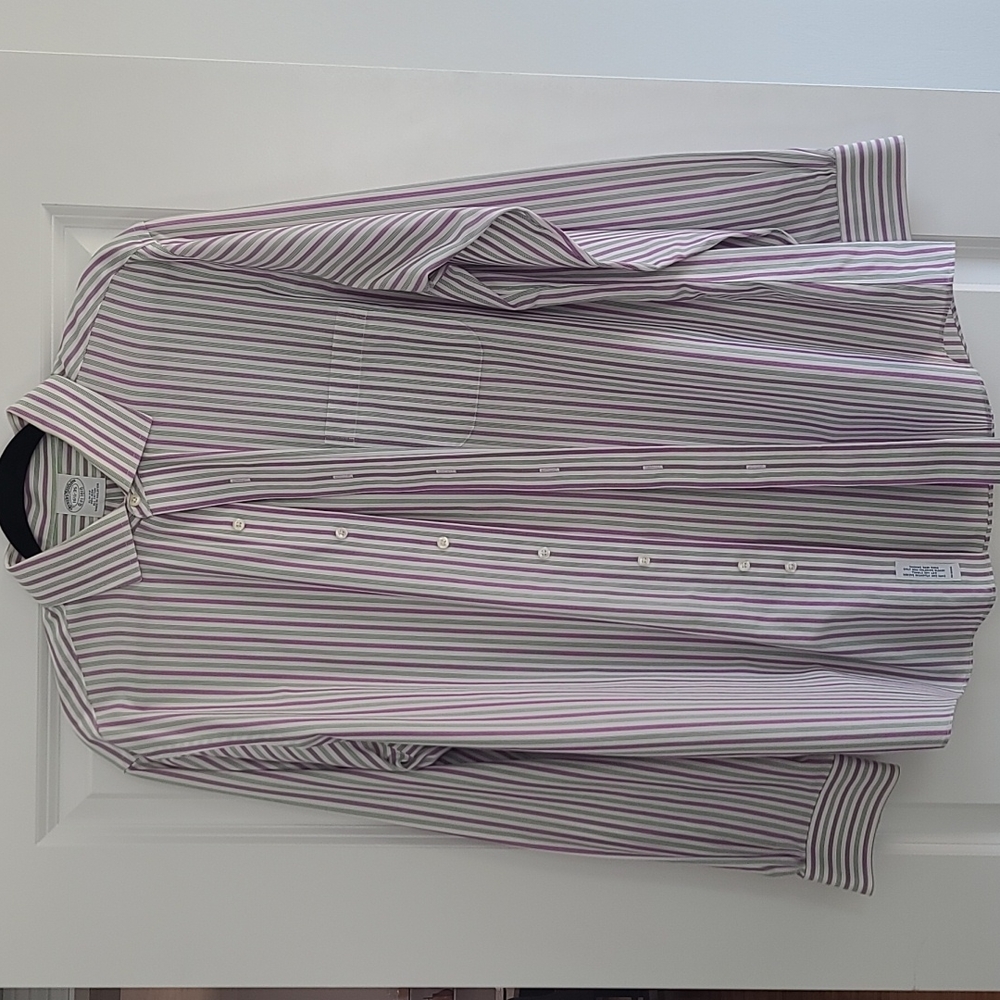 Brooks Brothers Non Iron Slim Fit Dress Shirt Size 16.5-35